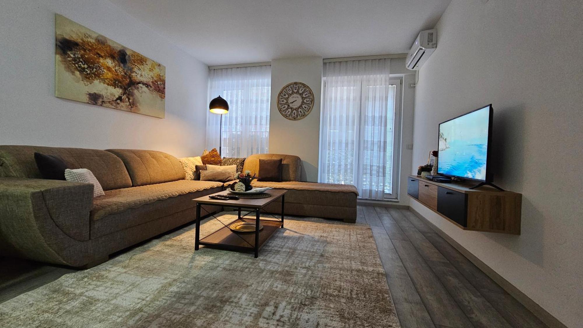 Superb 1 Bedroom In The Best Zone Of The City. Ferizaj Exterior photo